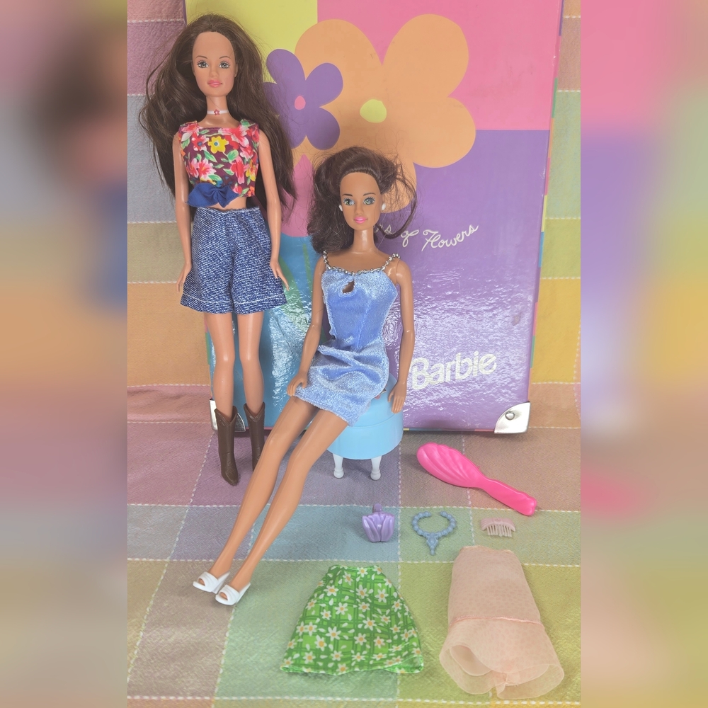 Vintage '90s Mattel Barbie Doll Lot w/Clothes, Ottoman & Accessories